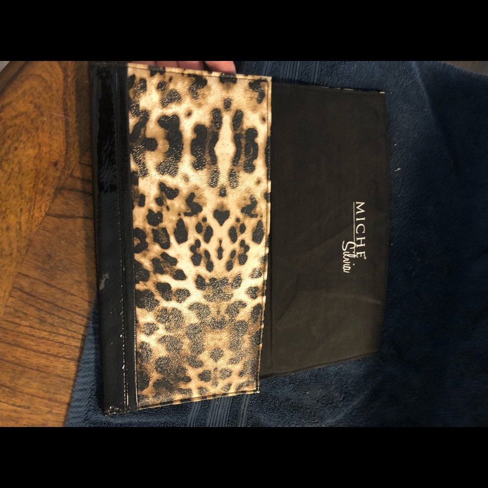 Miche Leopard Print Envelope Shell - image 3